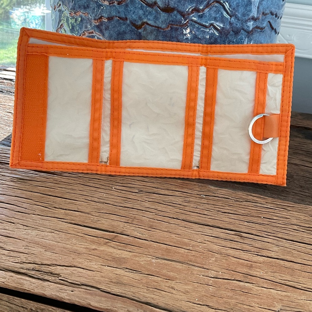 Boys Bionicle Wallet - Picture 3 of 4